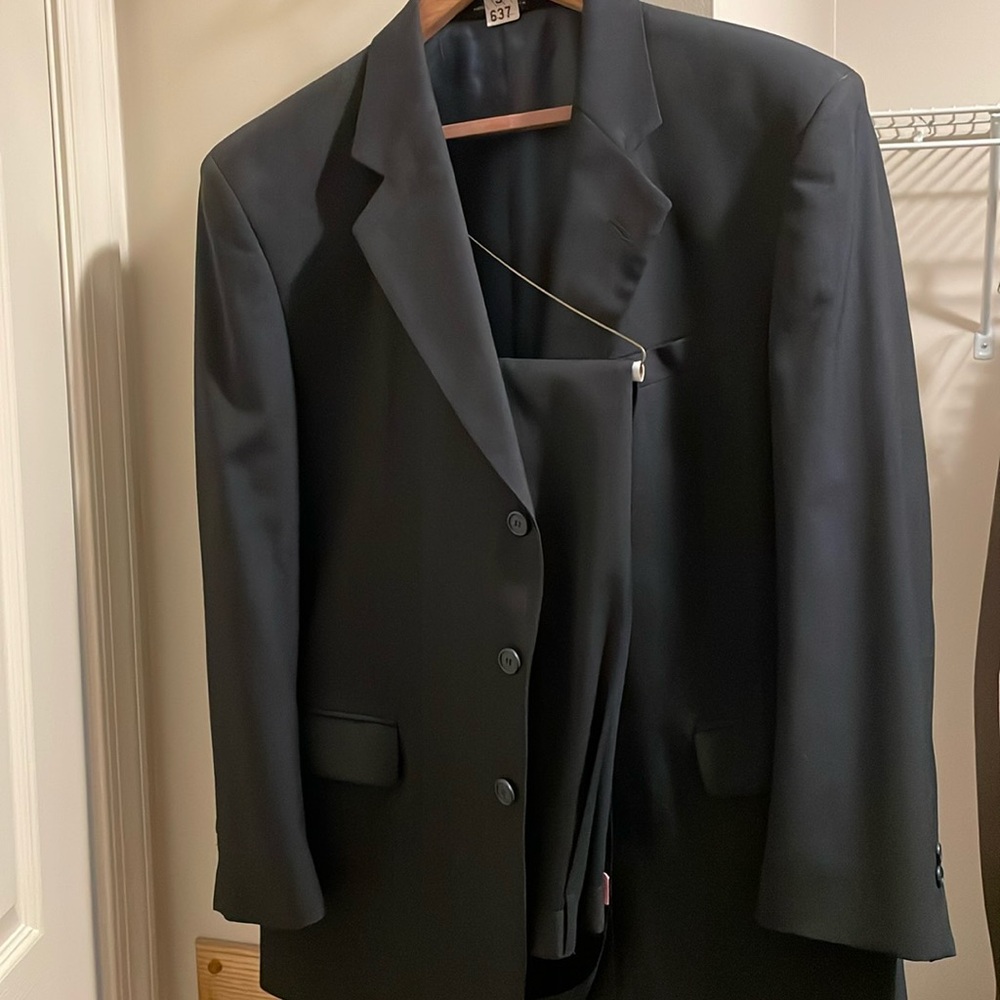 Men’s suit